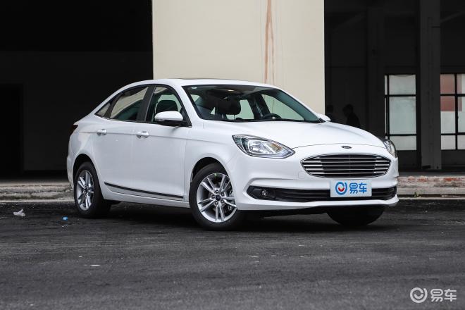 最新福睿斯引领潮流新风尚