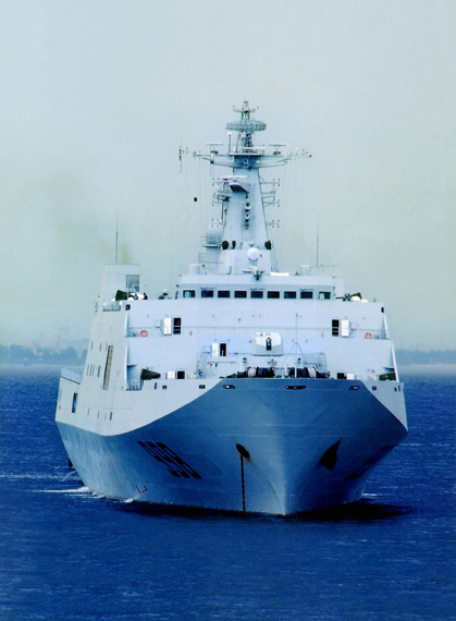 海军引领科技浪潮,展现未来力量,最新动态揭示海军实力发展返回搜狐查看更多信息。