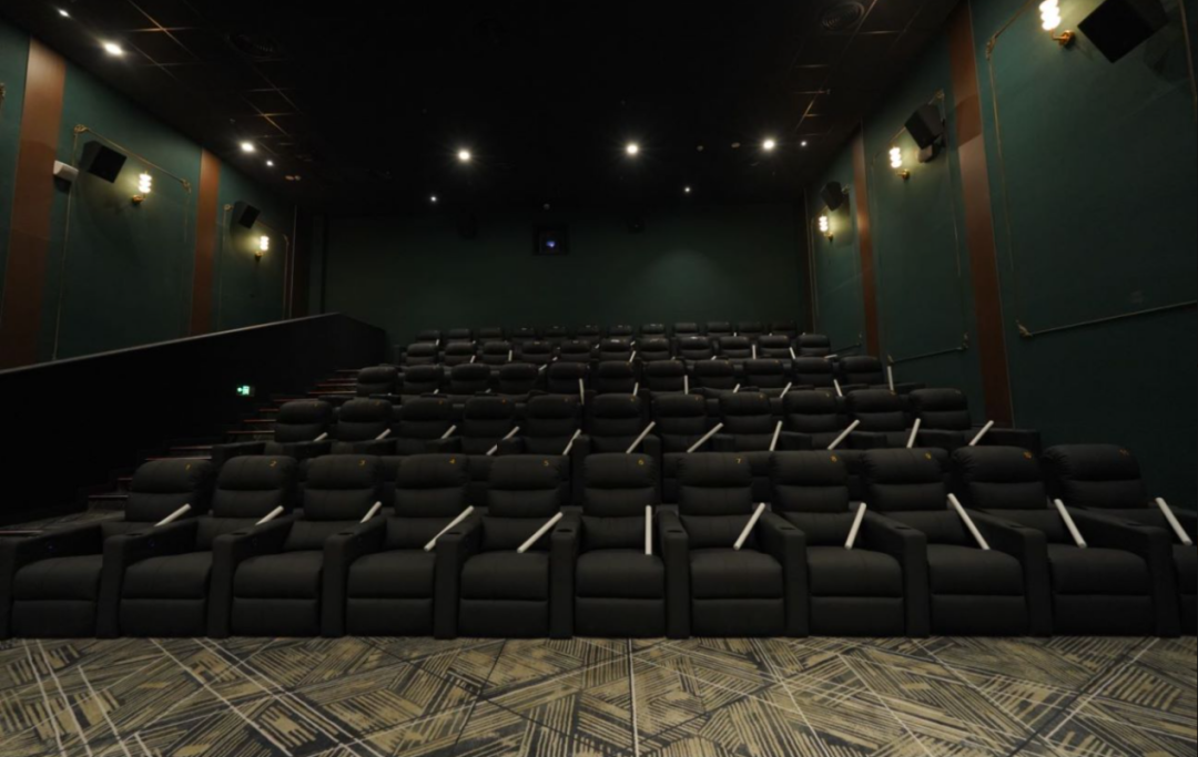 科技巨献，追风影院重塑观影体验