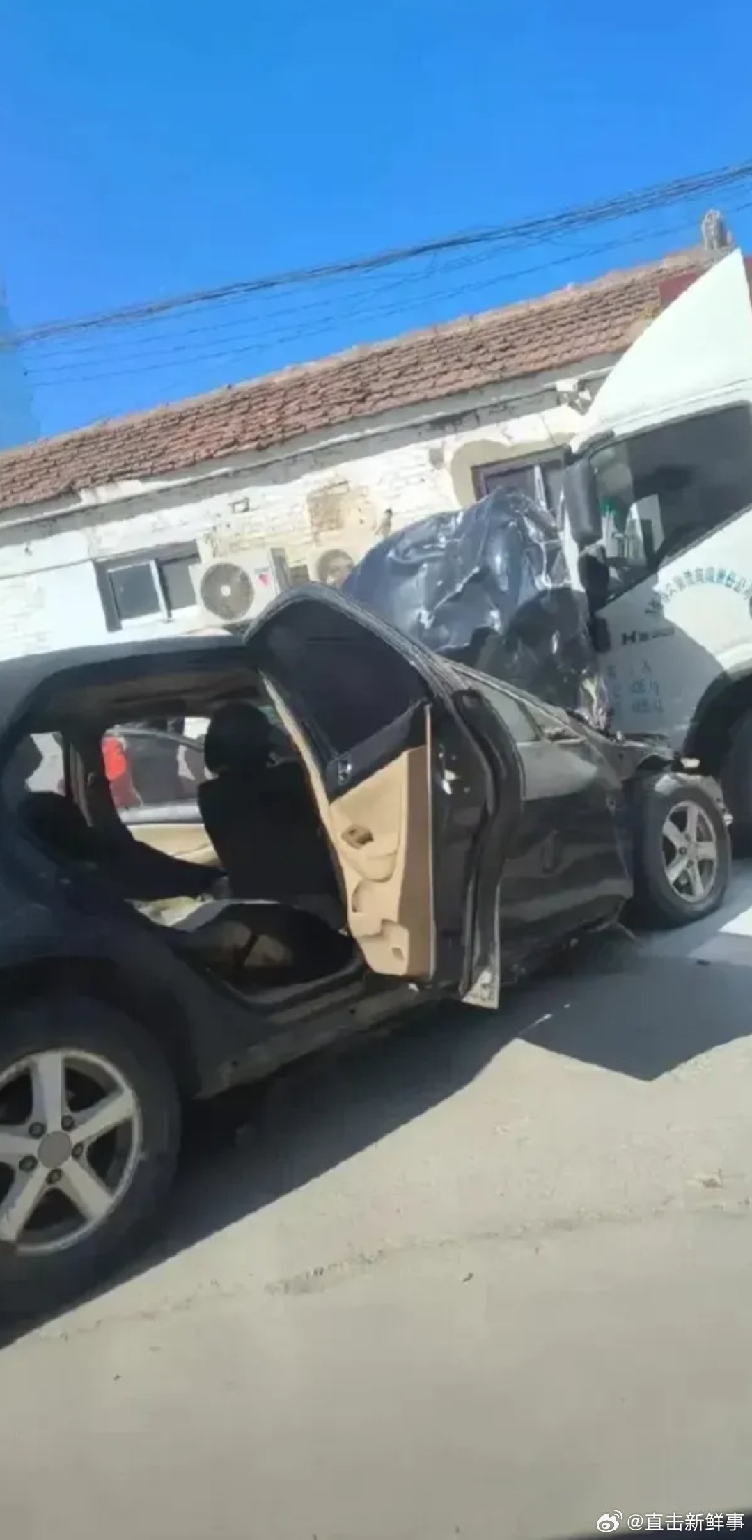 德州车祸现场最新报道,事故现场直击??????