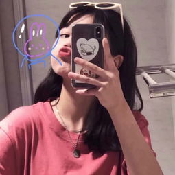 最新女头像2024,头像背后的温馨故事与时尚风采展现