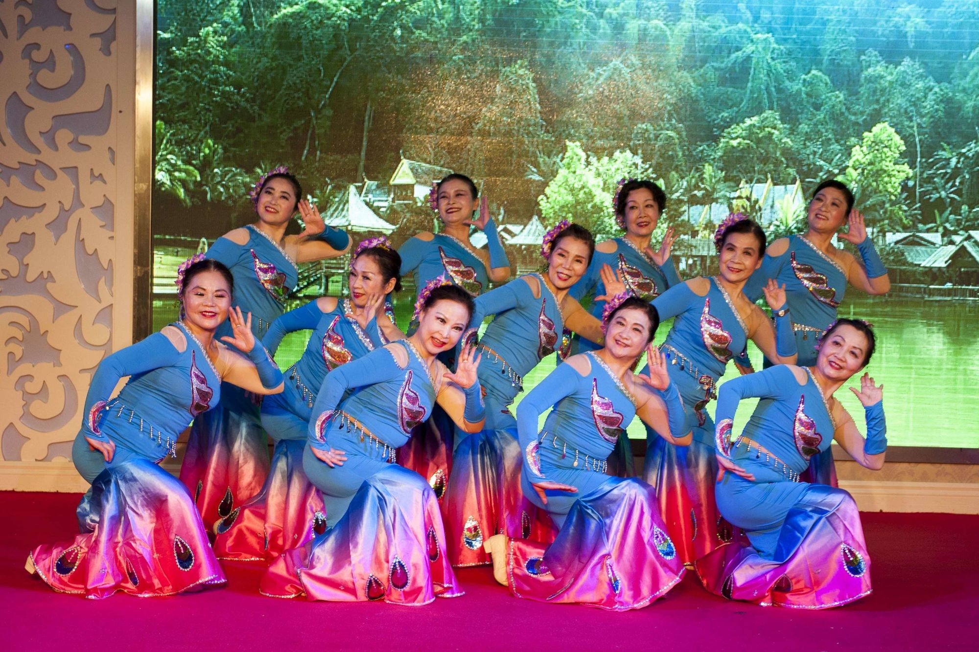 襄阳成工工程机械 第357页