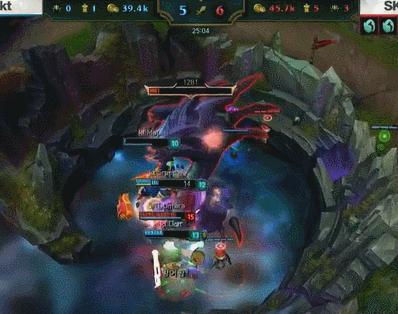 SKT与KT电竞巨头之间的激烈对决战况更新