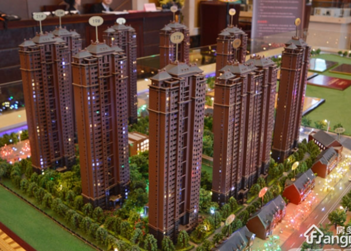 高速华府最新动态，邻里间的温馨日常揭秘