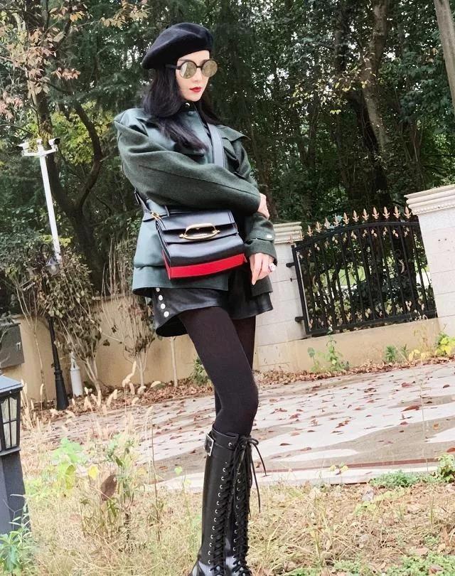 最新短丝袜视频,最新短丝袜视频,小巷深处的时尚秘境