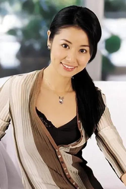 林心如最新照片曝光,日常小确幸与友情的美好瞬间