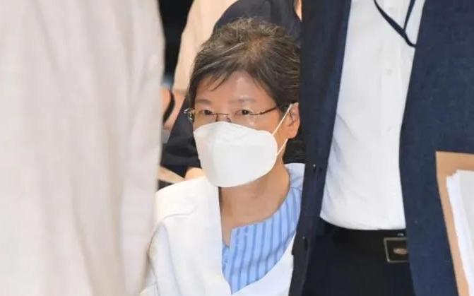 朴槿惠最新新闻视频，自然美景之旅，探寻内心平和与宁静的旅程