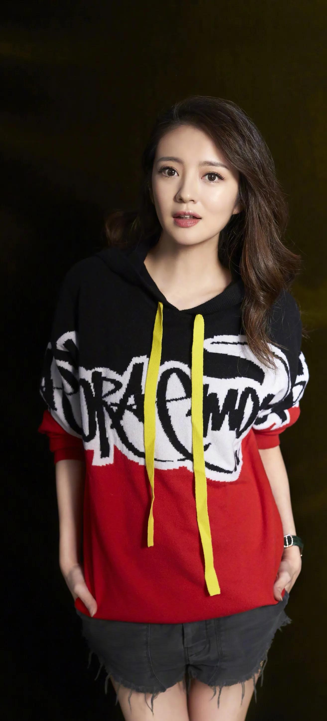 安以轩图片最新,安以轩图片最新，获取与欣赏安以轩最新图片的步骤指南