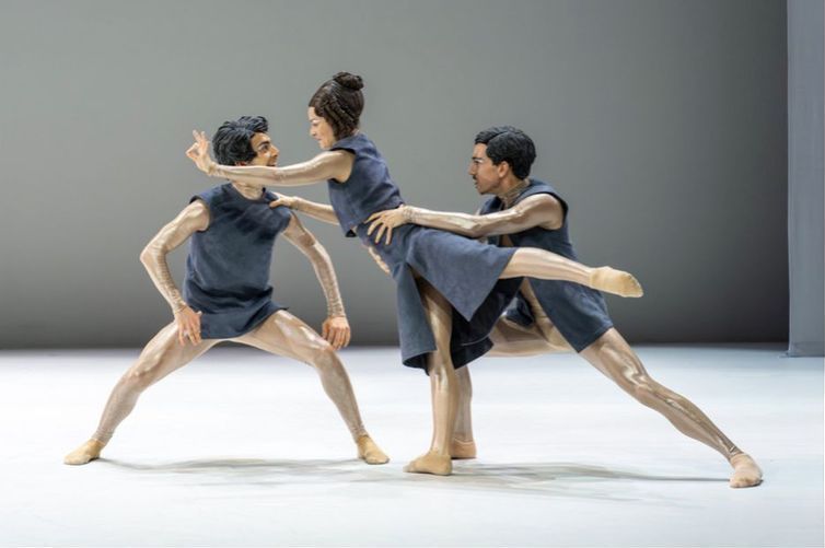 创新与传统的交融，最新跳舞作品震撼呈现！