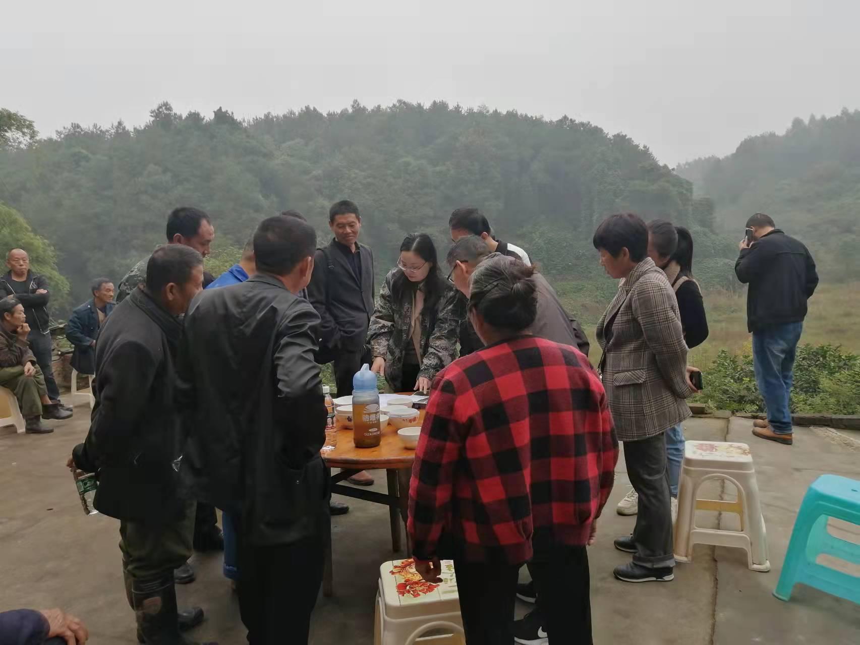 壁铜线最新趋势，塑造现代家居新风尚！