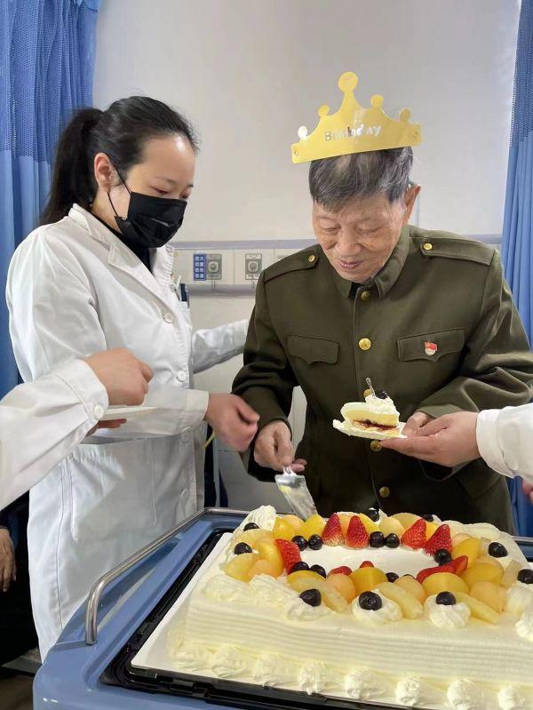 徐蛋糕最新科技烘焙革新,生活因甜点更甜蜜