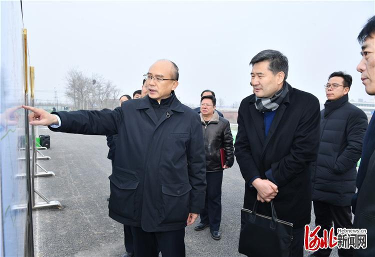 新奥内部最准资料,实地观察解释定义_奢华版96.850