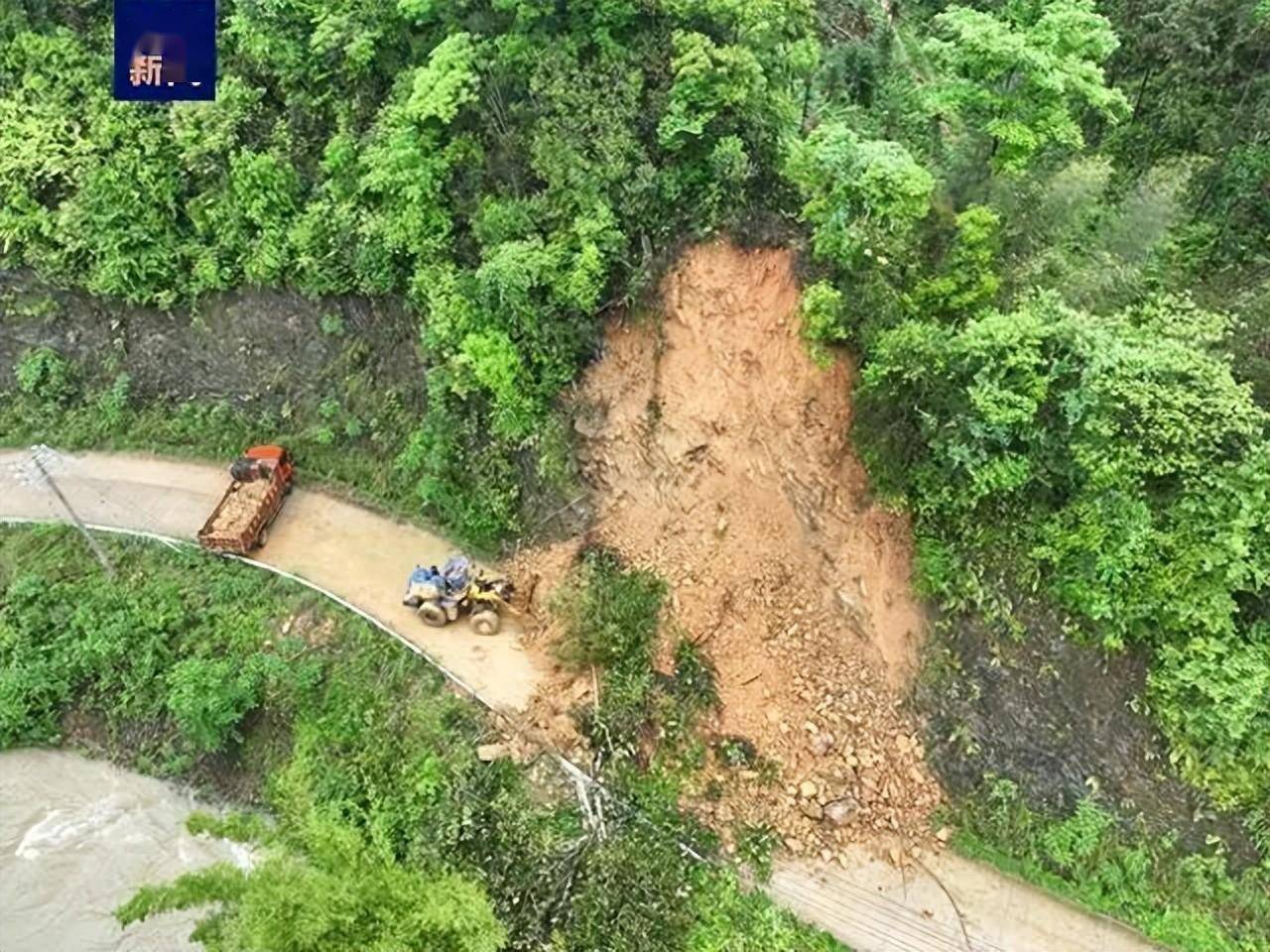 路塌方最新状况,探寻自然美景的轻松之旅
