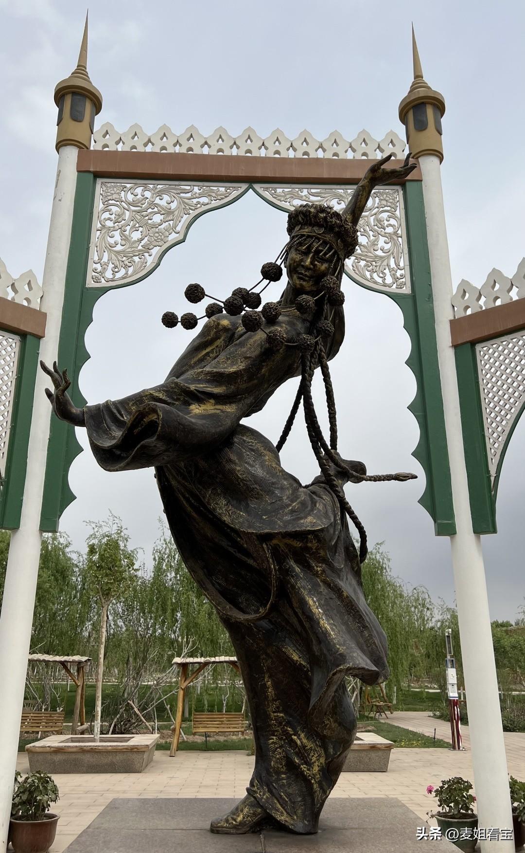 香妃园最新动态与美景欣赏 ????