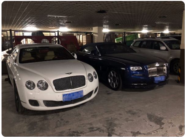 宾利姐最新揭秘,小巷中的隐秘豪车风采