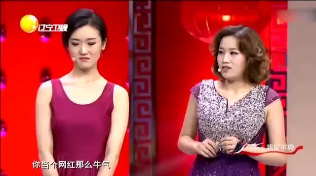 美女最新小品，小巷深处的隐藏瑰宝，笑翻全场！