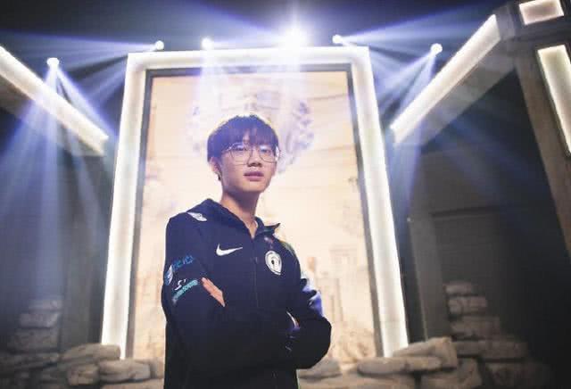 IG最新版揭秘,小巷中的隐秘美食天堂