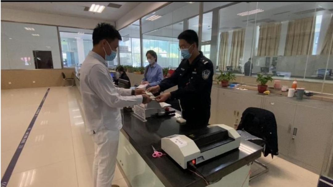 河北驾校最新动态,小巷里的驾驶梦想实现地