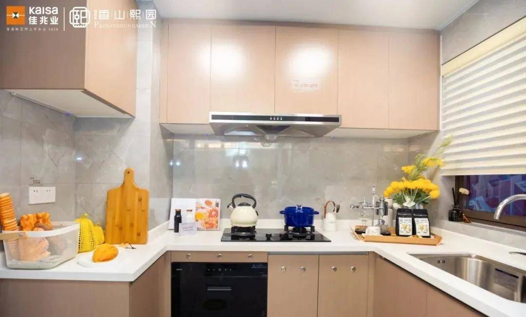 新澳2024年最新版资料,全盘细明说明_丰富版33.780