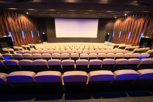 小巷隐藏宝藏,最新最全影院之旅,电影的奇妙体验