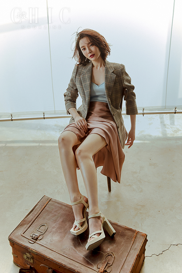 陈数最新美图，时代之光映照下的优雅风采