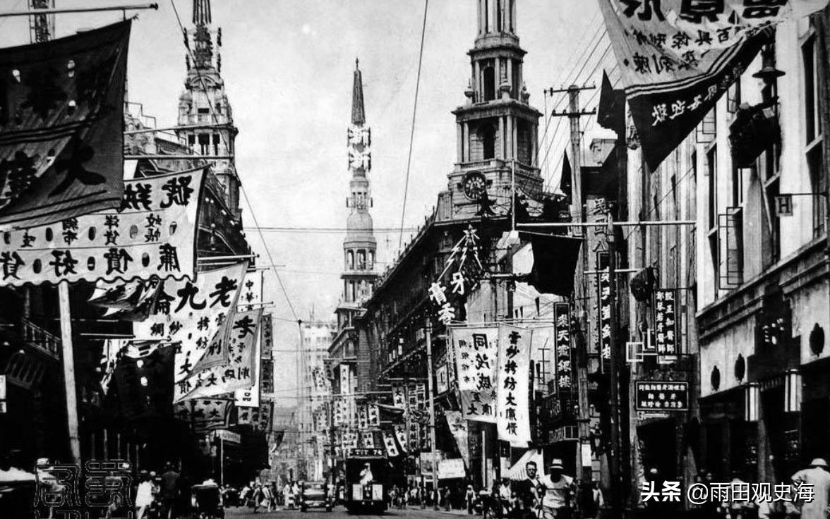 最新回国政策下的温馨团聚时刻