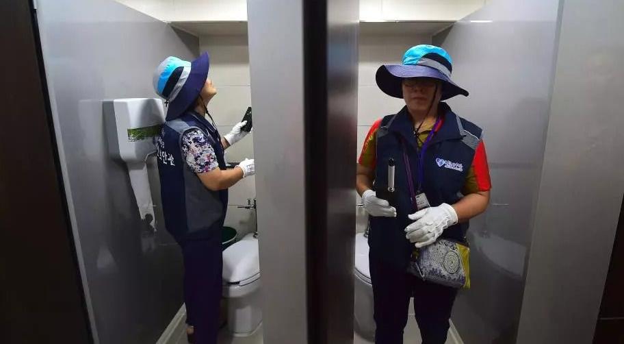 关于最新偷拍A片的争议与探讨