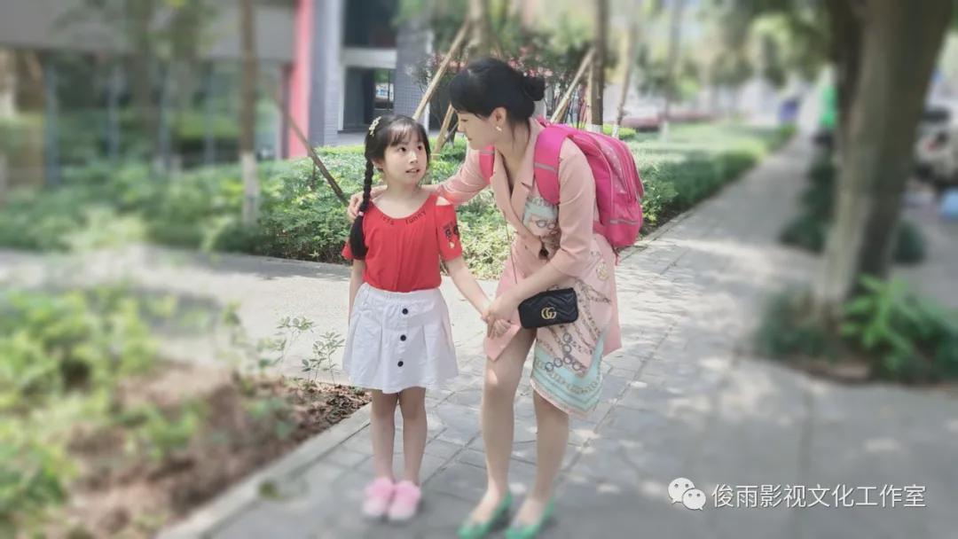 新澳正版资料大全免费图片,具象化表达解说_体现版57.676