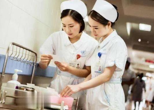 最新水滴筹动态,汇聚力量,学习成长,自信闪耀展实力