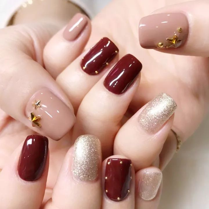 最新美甲秋冬流行趋势,色彩之爱,陪伴之暖