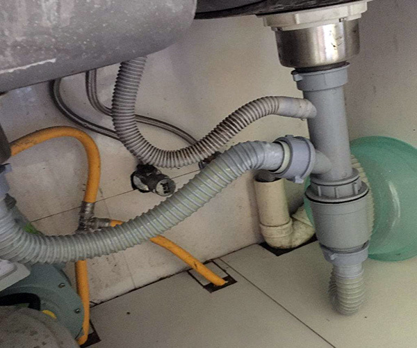 厨房下水管的革新之路,背景、事件与地位的演变