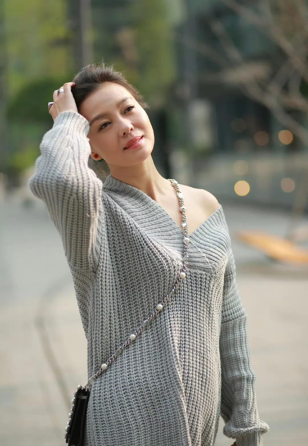 演员荣蓉的老公,时代的印记