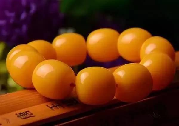 蜜蜡行情揭秘,科技新品重塑生活魅力,2017年蜜蜡贴吧行情概览