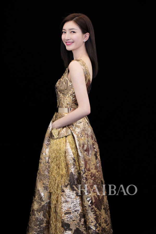 最新女神双面风采,最新女神双面风采???