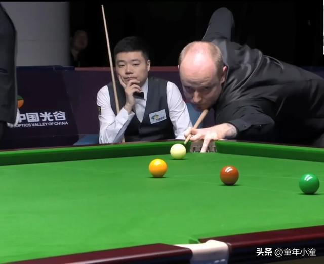 澳门四肖八码期期准免费公开？,数据管理策略_月光版11.926