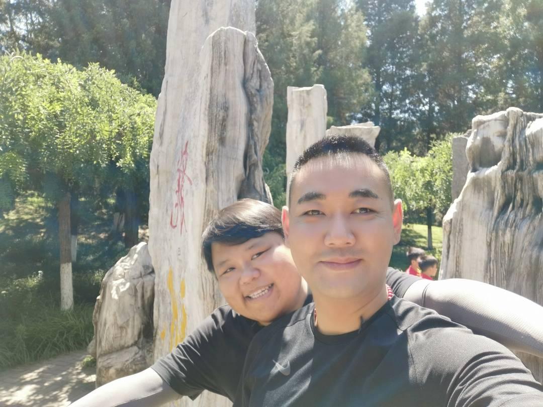 陈晨的彩色日常,爱与陪伴的温馨时光之旅