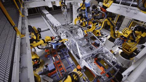 阿里最新动态与惊喜小巷特色小店揭秘