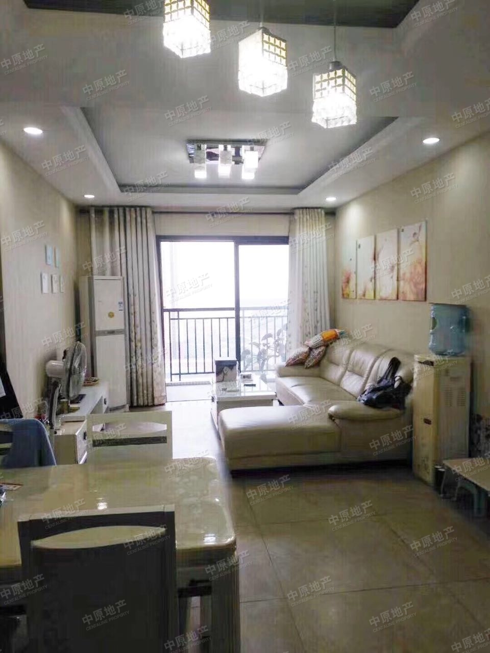 广州东湖映月最新房产价格,广州东湖映月最新房产价格，市场走势与多元观点分析