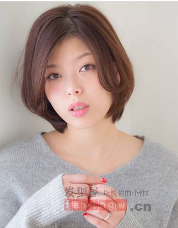 最新短发女性发型流行趋势与背后的温情故事