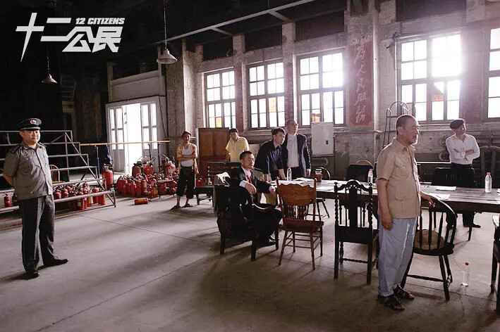 电影十二公民,小巷深处的观影盛宴