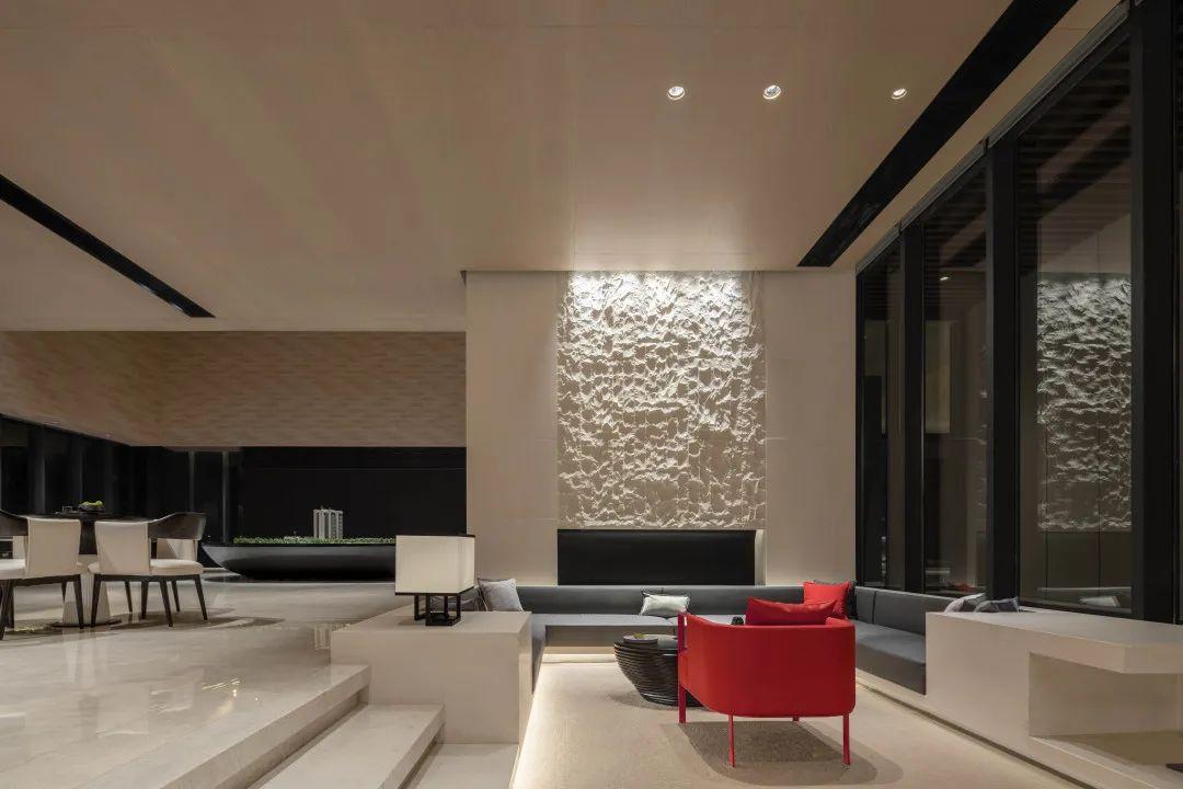 清远保利花园最新动态,巷弄小店的别样风情揭秘!