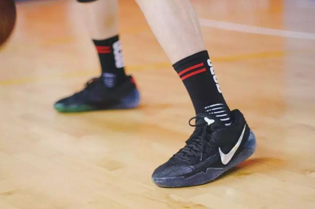 科比比赛球鞋,选购、搭配与保养一站式全攻略