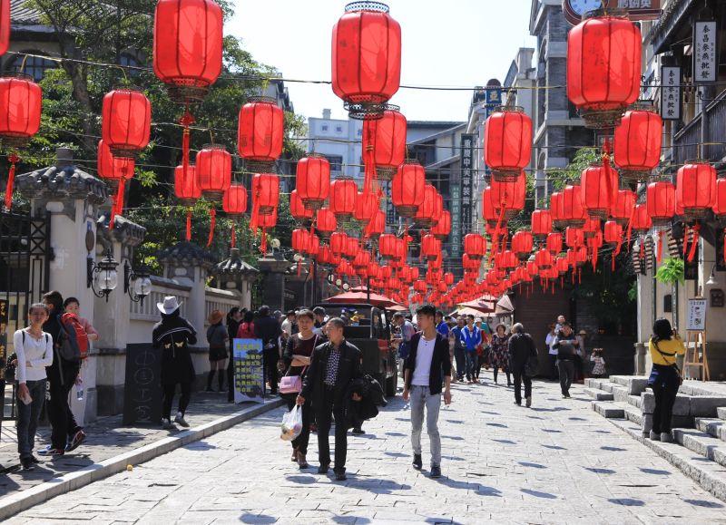 过年电影,小巷深处的电影奇遇之旅