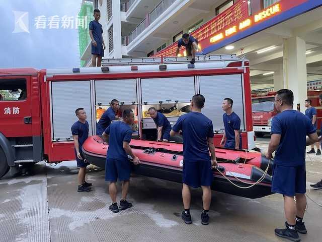 陵水台风最新动态下的温馨日常观察