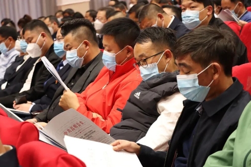 超越自我，挑战极限，赶超比赛的奋斗之路