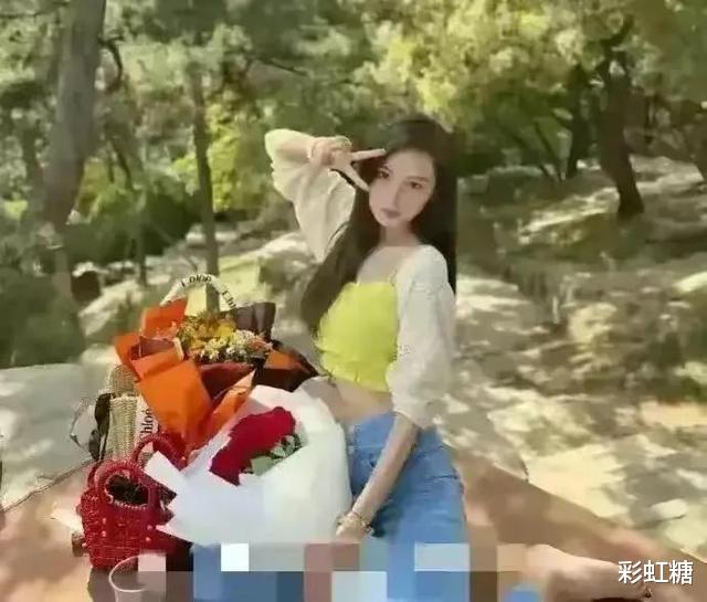 张颖颖失联最新进展，科技新星引领智能潮流，新品闪耀潮流风向标