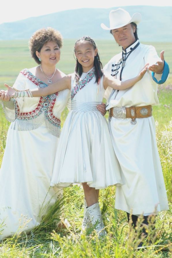 吉祥三宝演员探寻自然美景之旅，内心平静的追寻之旅