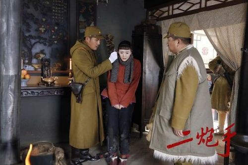 二炮手电视剧免费观看完整版,利弊分析与免费观看渠道探讨