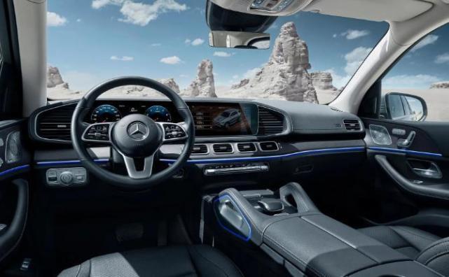 奔驰GLE换代日常故事，时代变迁与友情的足迹，最新资讯揭秘