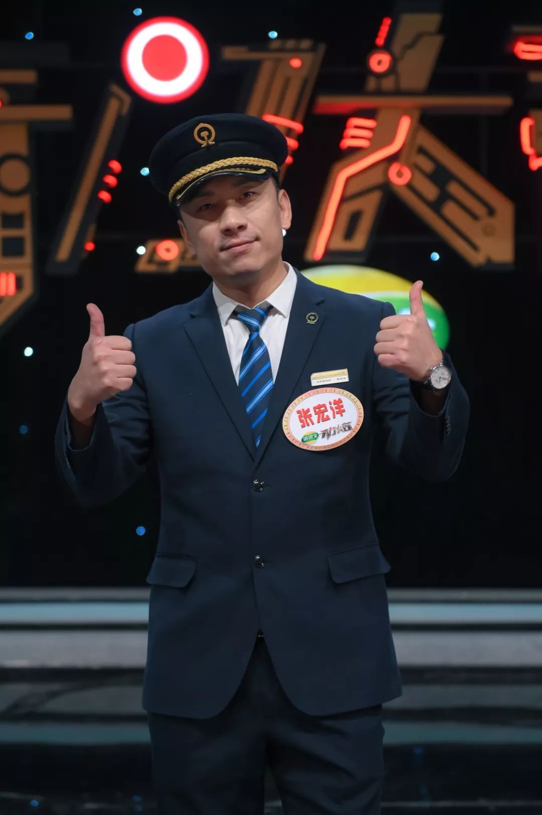 演员骞的都市奇遇,隐藏小巷的特色小店故事